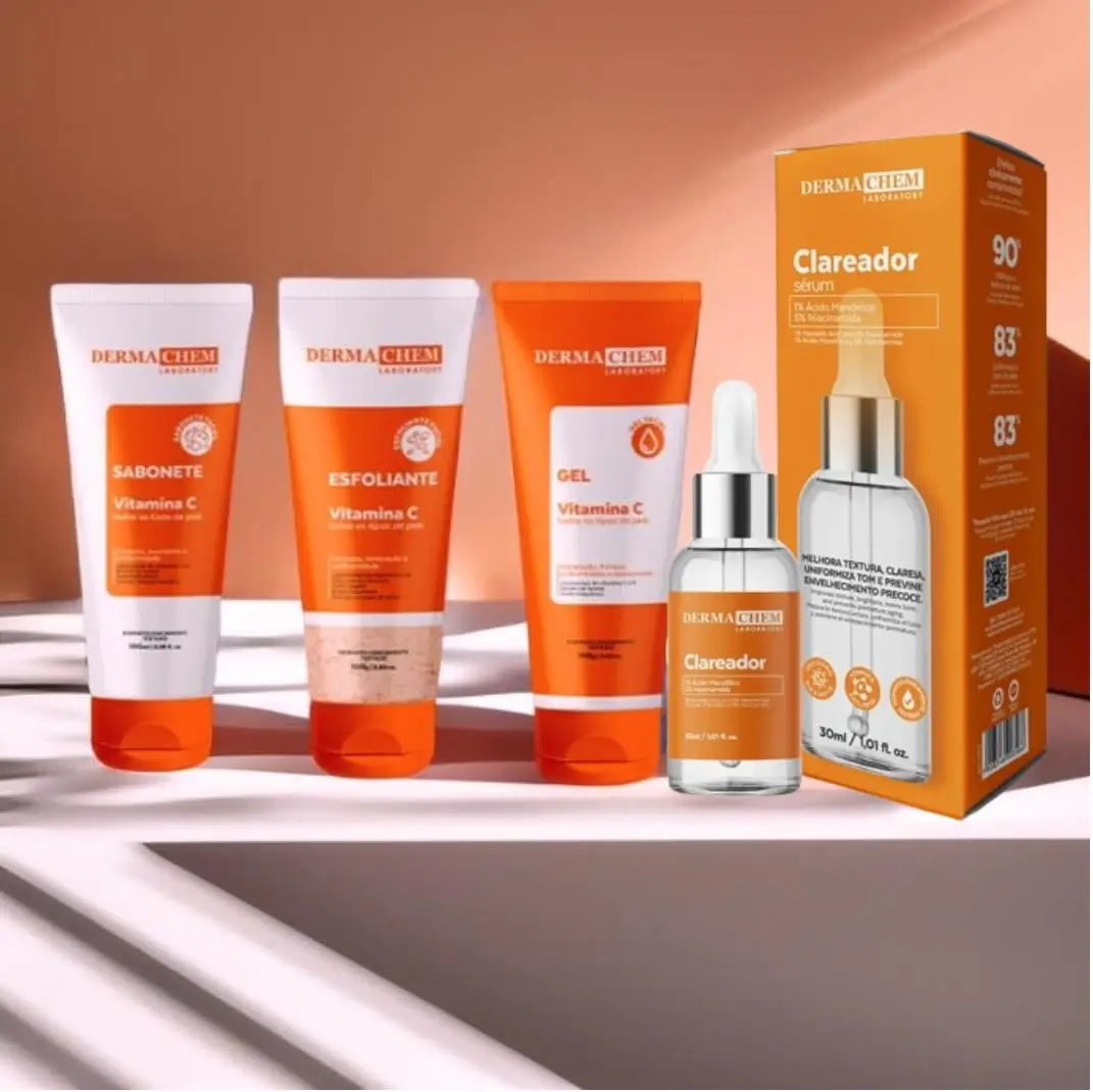 kits de autocuidado para o Natal com produtos de skincare vitamina C Dermachem